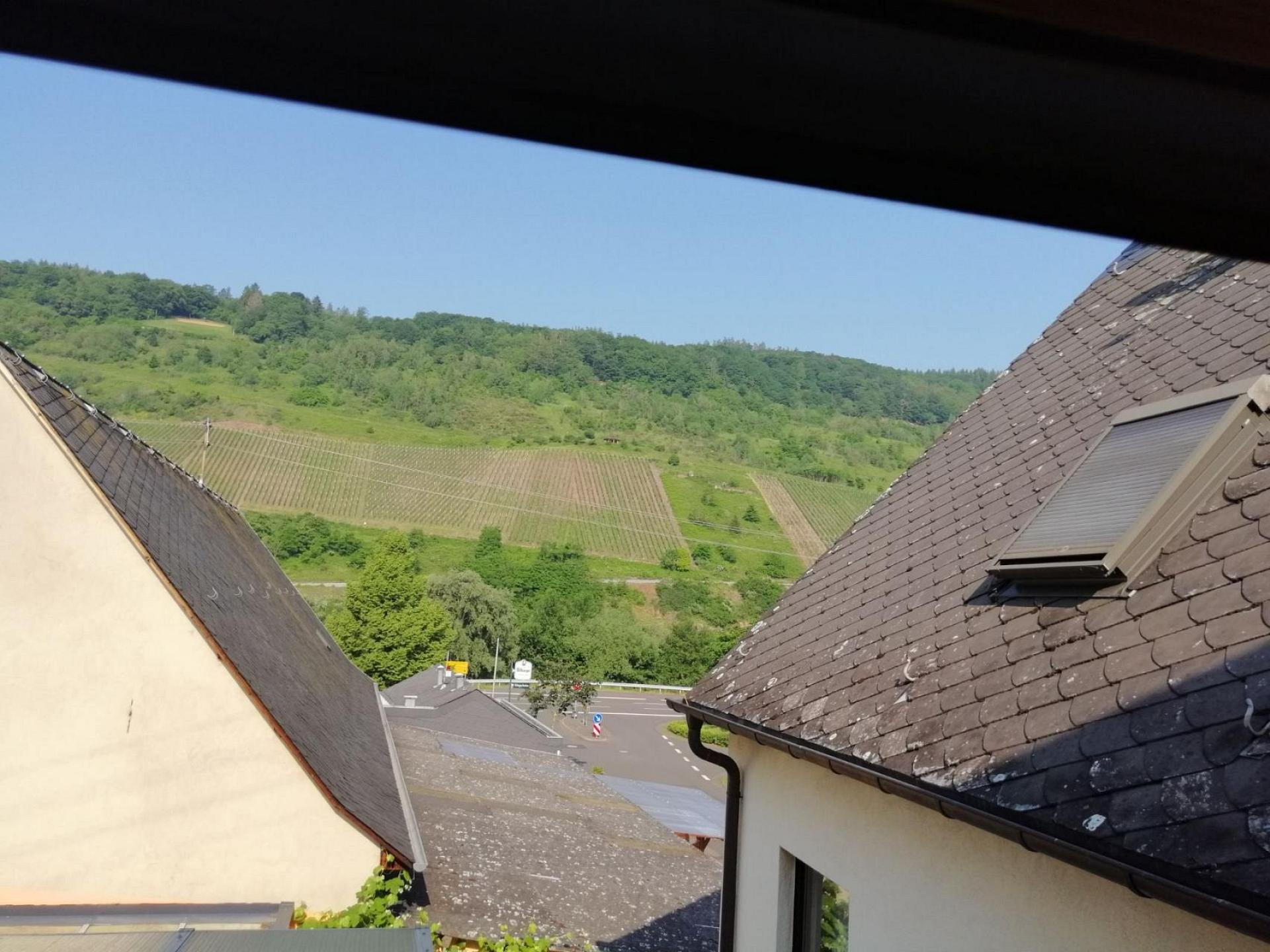 Doppelzimmer mit Bergblick Foto 7